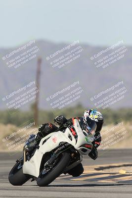 media/Nov-30-2025-TrackXperience (Sun) [[c0061d280f]]/3-Level 1/Session 3 (Turn 16)/